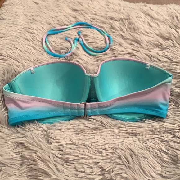 Victoria’s Secret bandeau bikini top - Picture 6 of 9